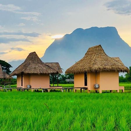 Villa Baan Porhdoi Goidao Chiang Dao Esterno foto